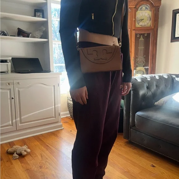 Tory Burch Tan Leather Crossbody Bag - Picture 5 of 6